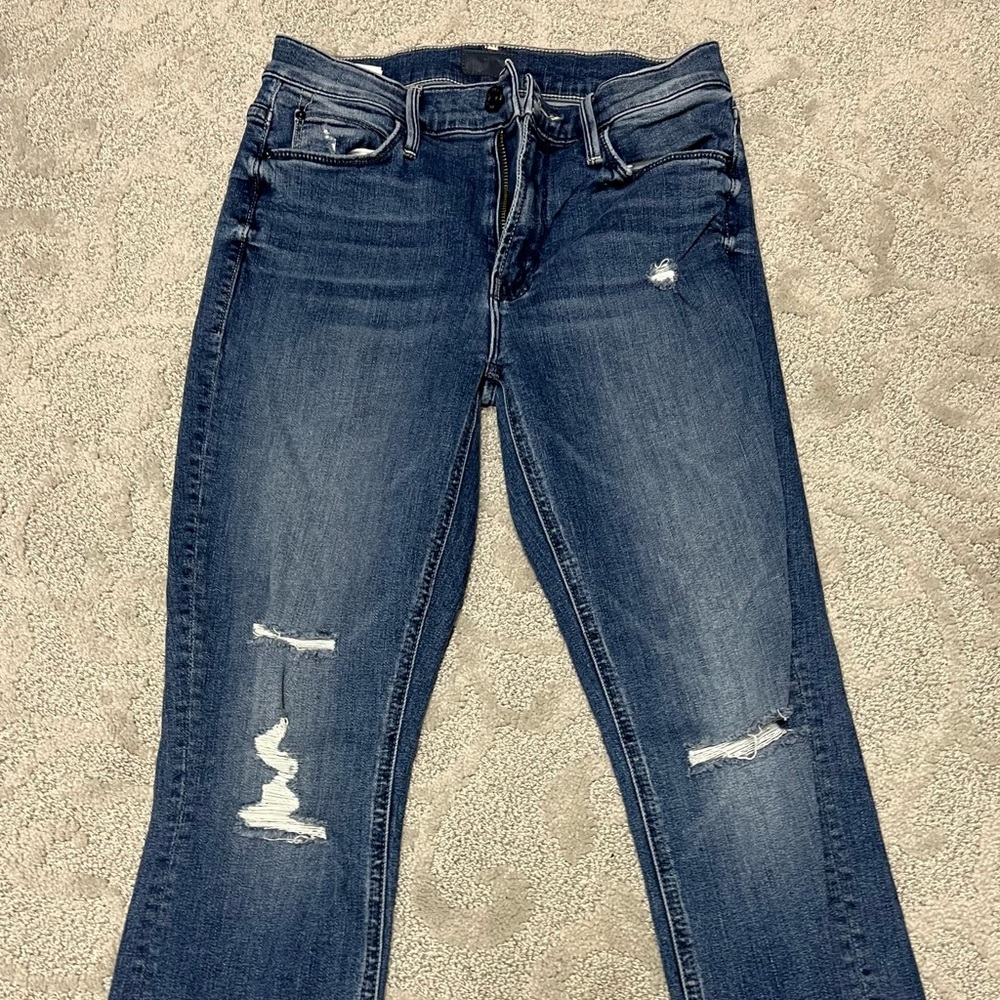 MOTHER jeans size 26 barely worn Midrise dazzler ankle fray